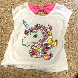 Unicorn t-shirt